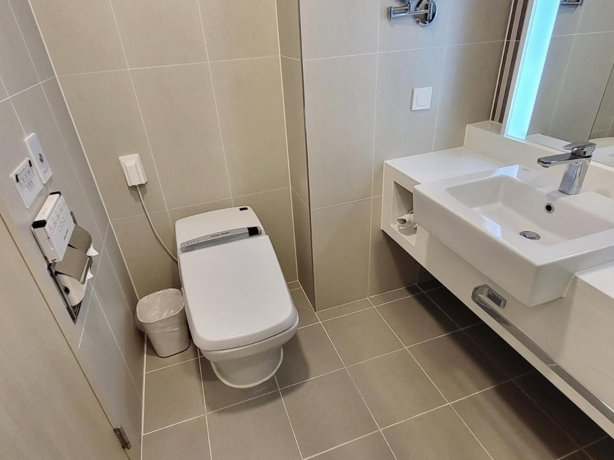Hotel Tour Incheon Airport Hotel & Suites Extérieur photo