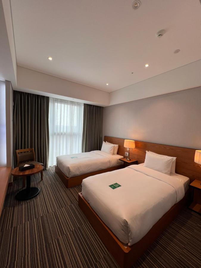 Hotel Tour Incheon Airport Hotel & Suites Extérieur photo
